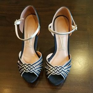 Black wedge sandals